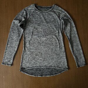 Climate Right Grey & Black Cuddl Duds Shirt - Size Small